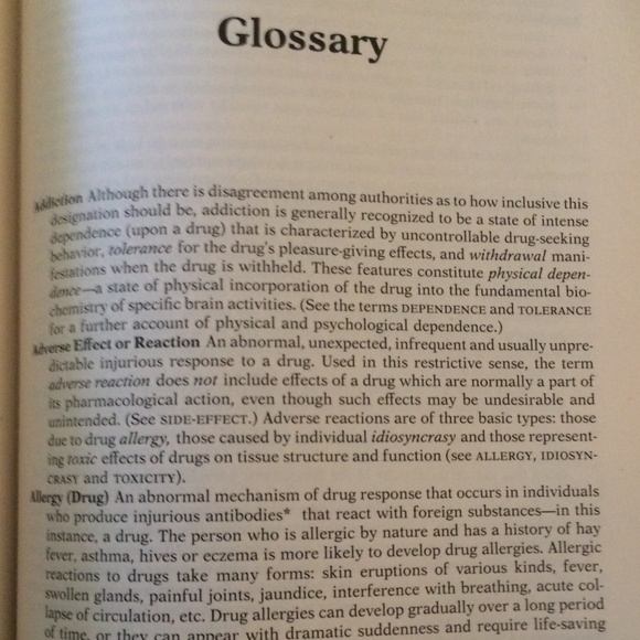 Vintage Hardcover: The essential guide to prescription drugs. Informative - Picture 13 of 13